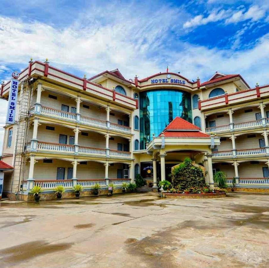 Hotel Smile Pyin Oo Lwin Exterior foto