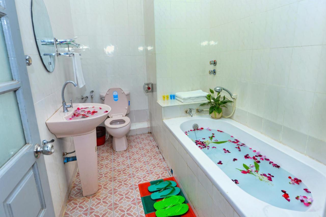 Hotel Smile Pyin Oo Lwin Exterior foto